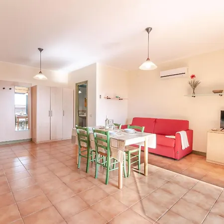 Mirti Bianchi Appartamento *